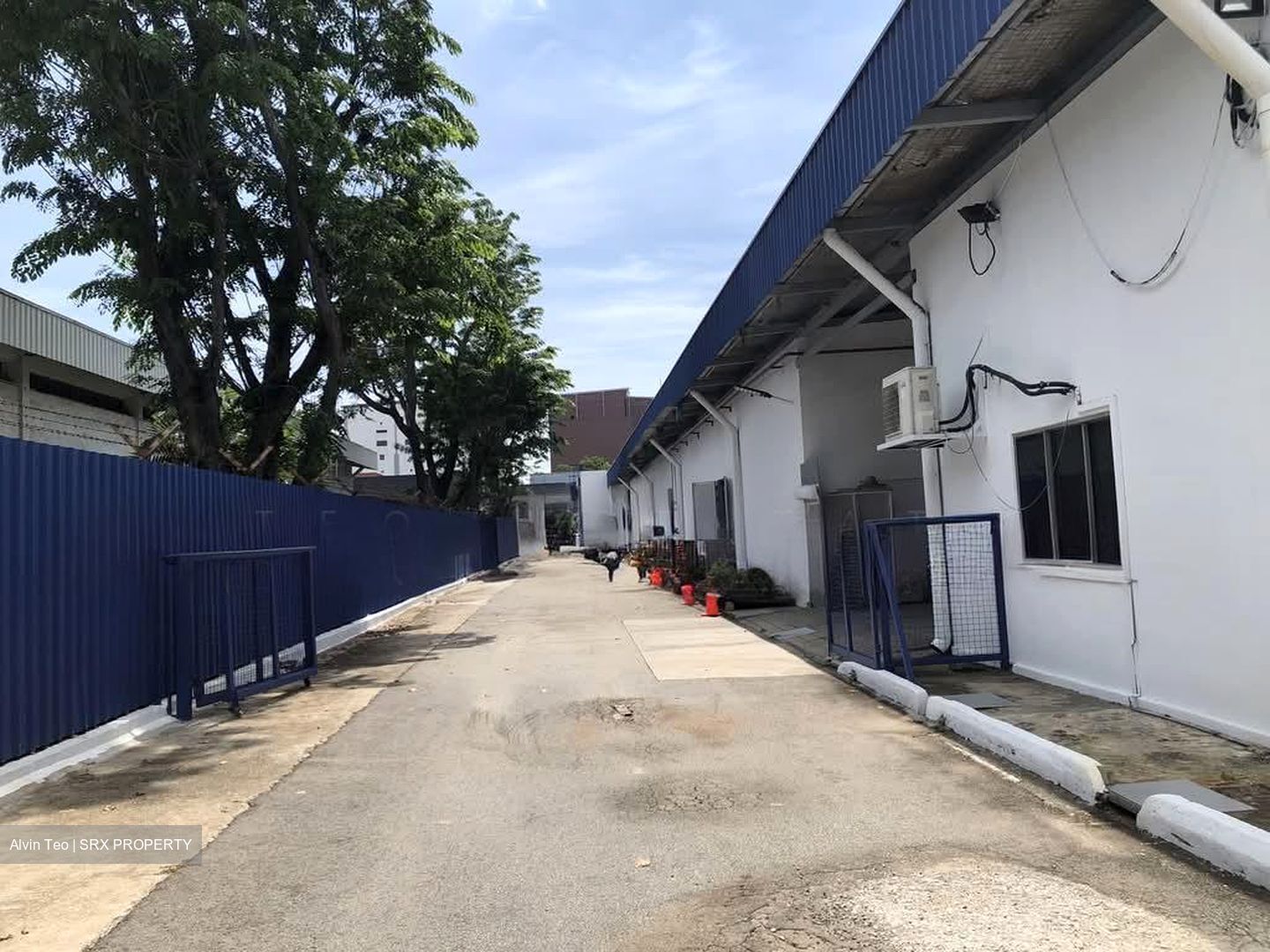 Tuas Avenue 2 (D22), Factory #577940411